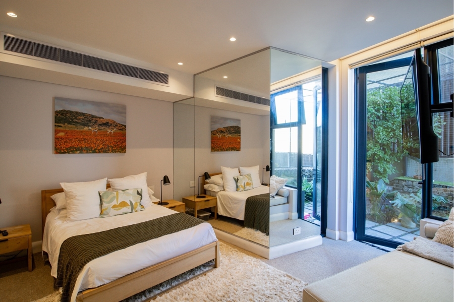 To Let 3 Bedroom Property for Rent in Clifton Western Cape